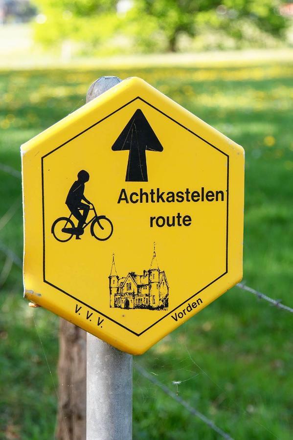 Sfeervol Vakantiehuisje In Bosrijke Omgeving Vorden Kültér fotó